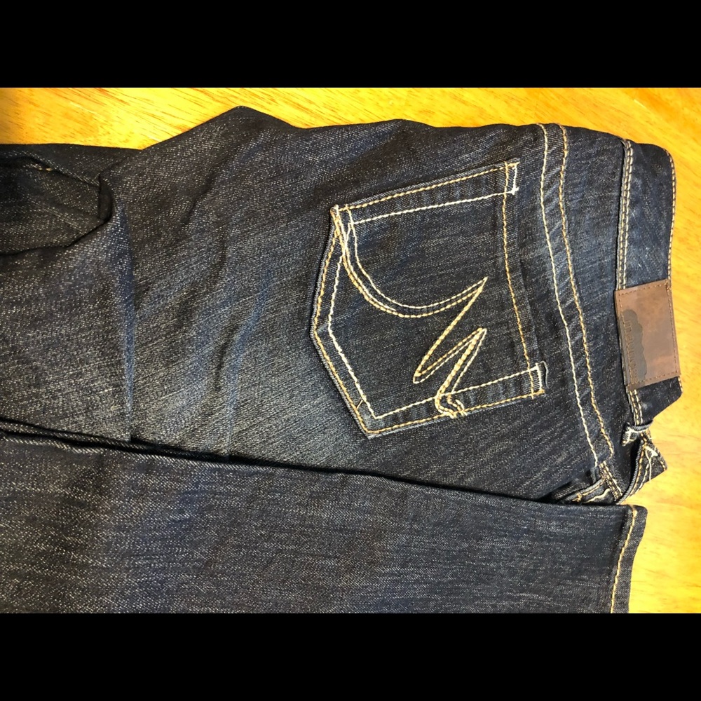 darkwash jeans